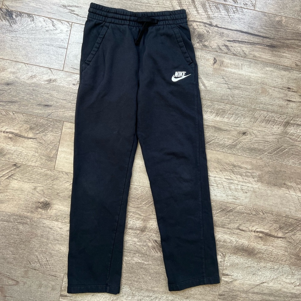 Nike Youth Kids Club Fleece Open Hem Sweatpants